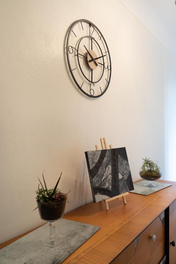 L'Appartement A Cardaillac Rodez Bagian luar foto